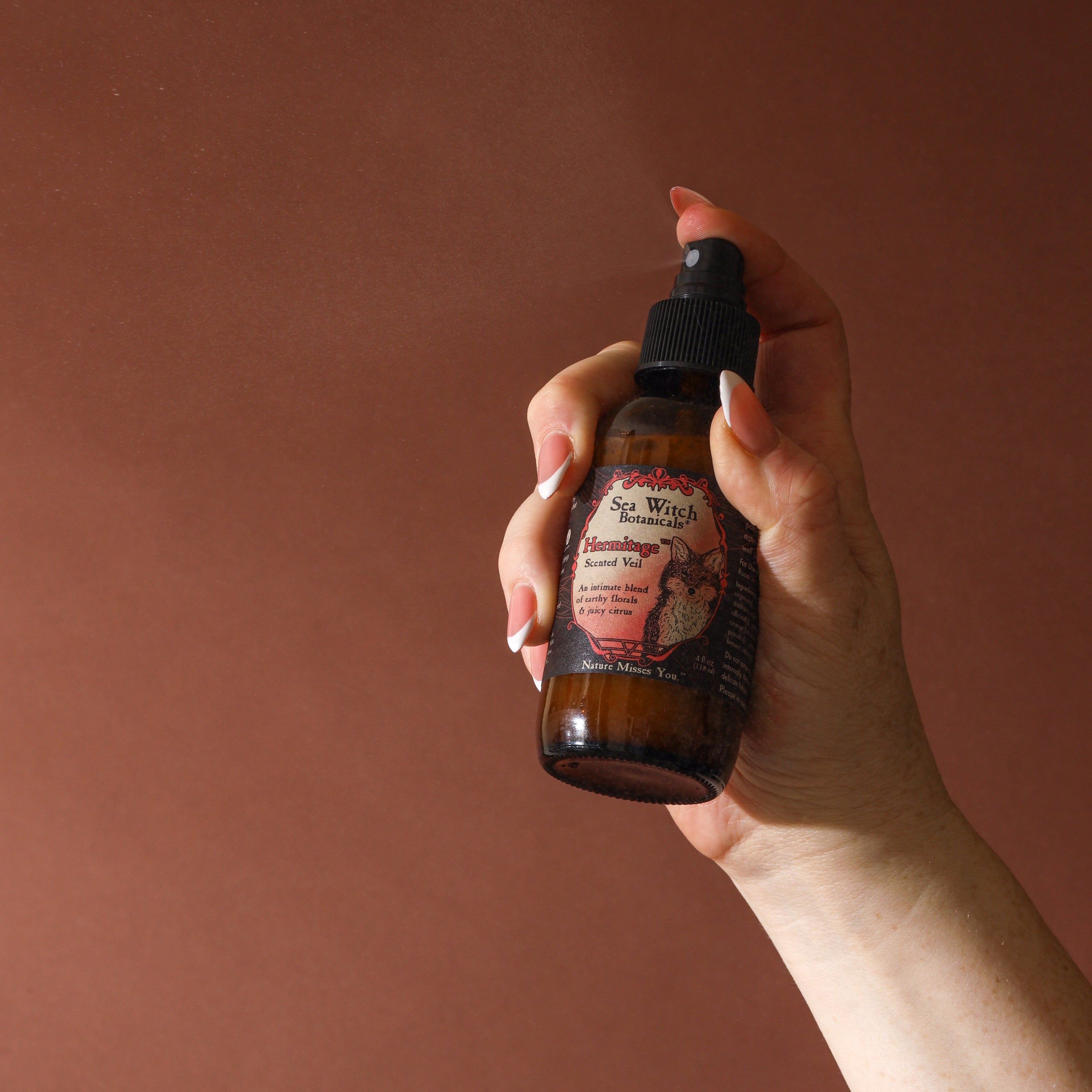 WS4VHM4940: Hermitage Scented Veil Spray Perfume