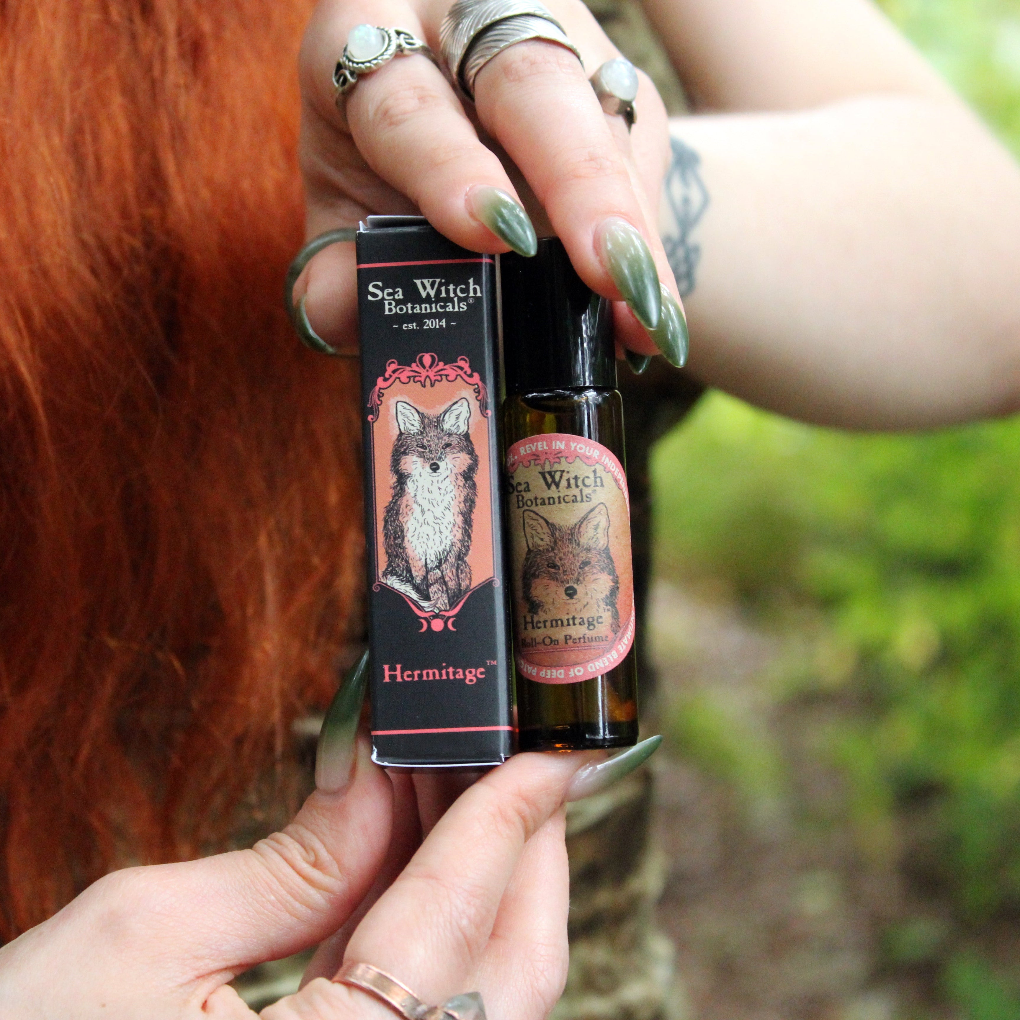 WRPHM1128: Roll On Perfume, Hermitage