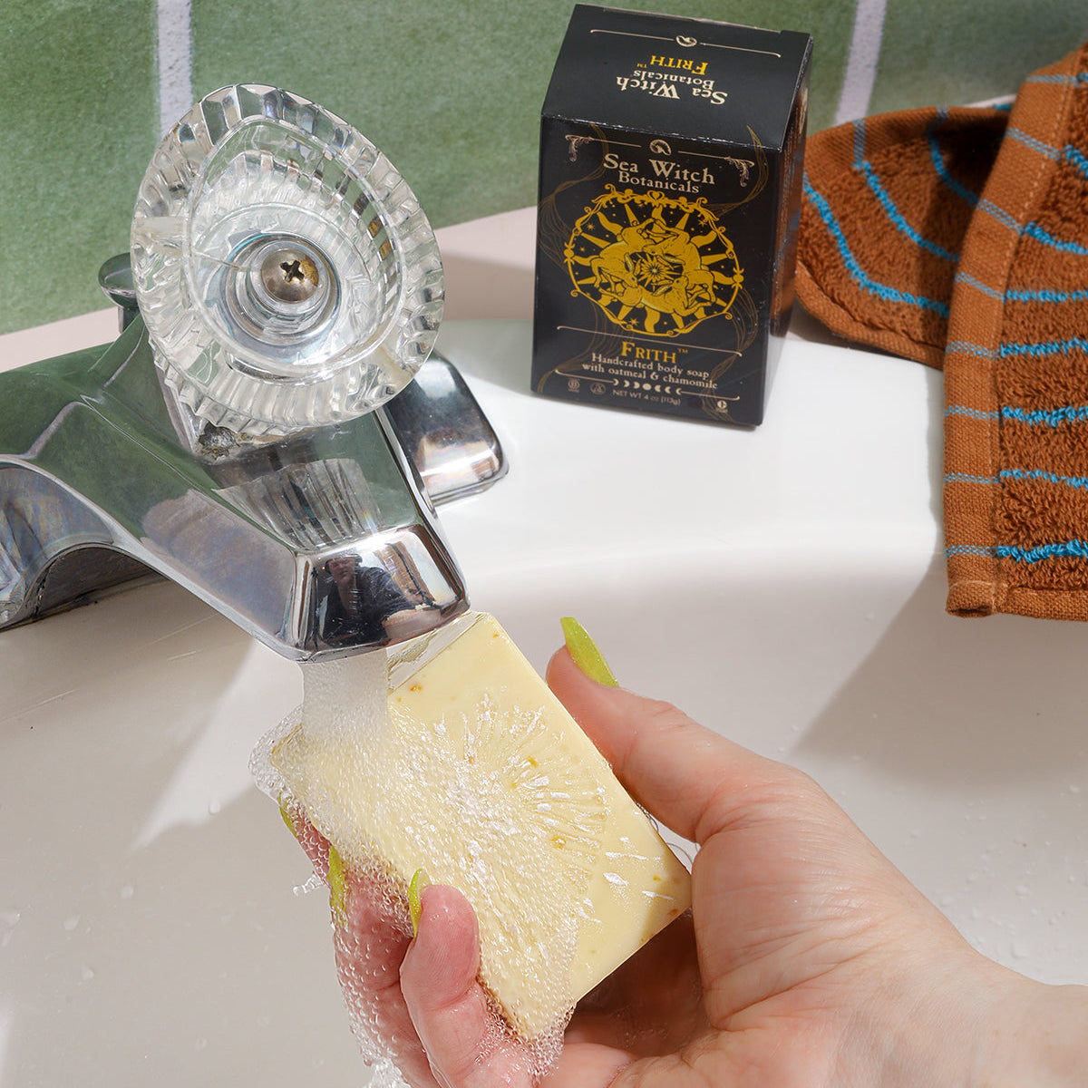 WSCPFR4629: Frith Nourishing Body Soap