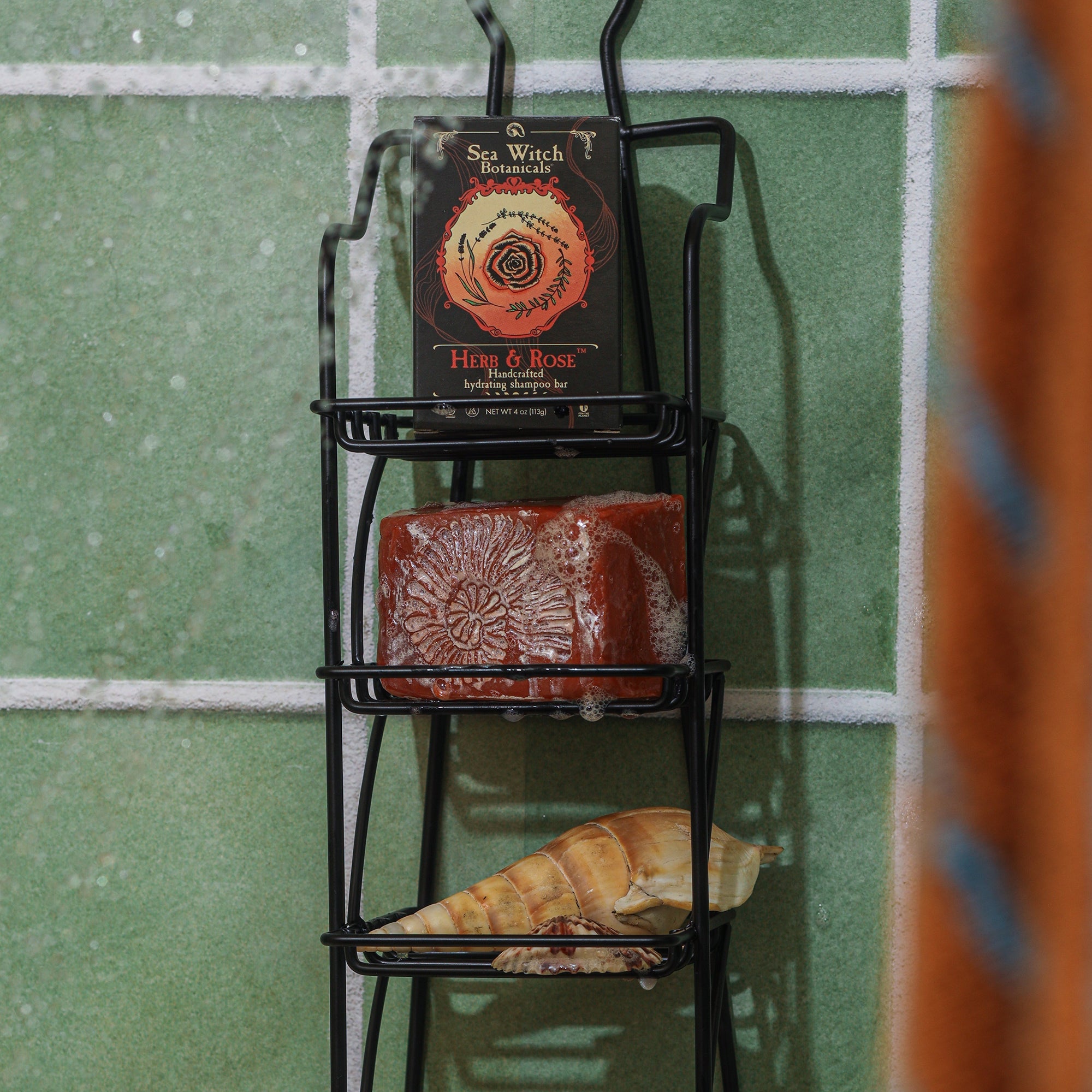 WPCHB044582: Herb & Rose Shampoo Bar